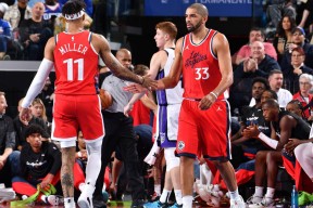 哈登重要时刻比赛局势复杂，日本队带队取胜！